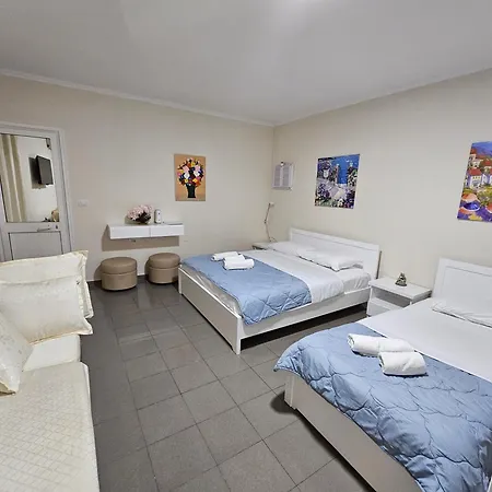Endi Centre Apartment *