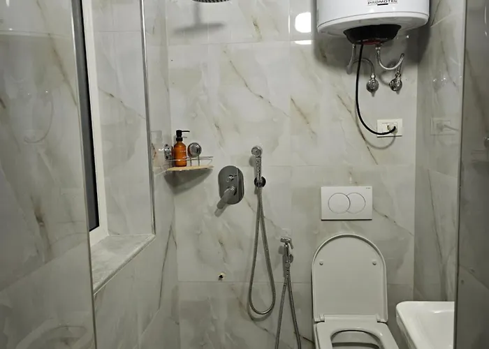 Endi Centre 地拉那